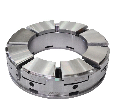 Tilting pad thrust bearing